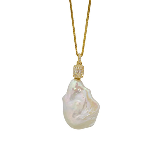 Handmade freshwater baroque pearl pendant necklace